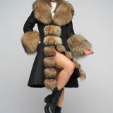Sheepskin-and-polar-fox-fur-coat-2039-black-1-1.jpg